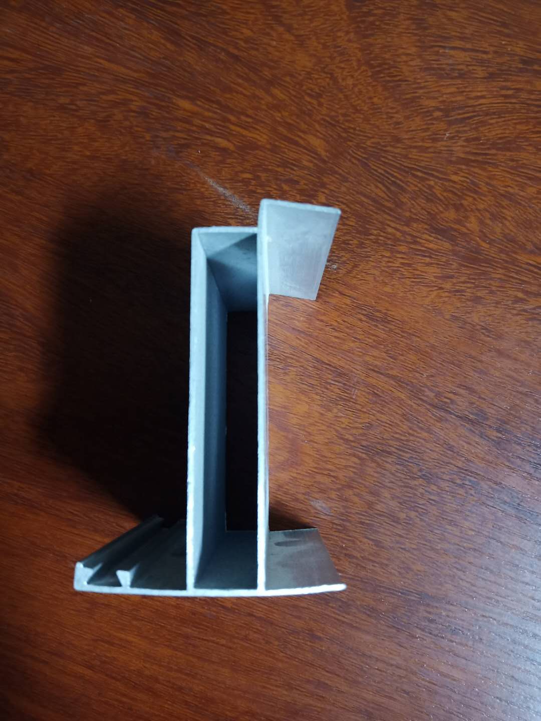 75�����T��